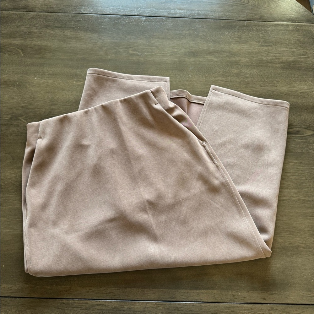 Lululemon Soft Stream High Rise Midi Skirt